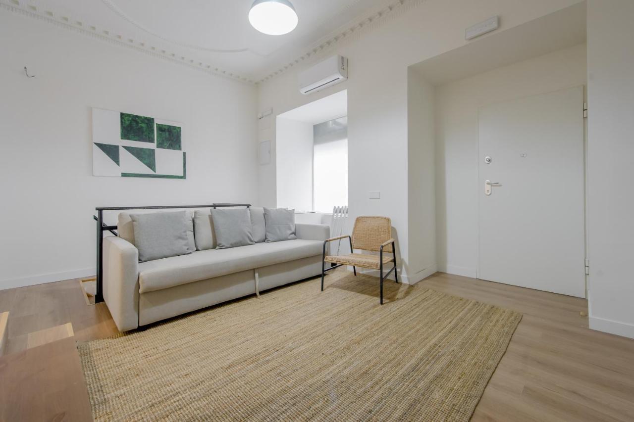 Modern Apt & Cool Interior Design En El Retiro Διαμέρισμα Μαδρίτη Εξωτερικό φωτογραφία